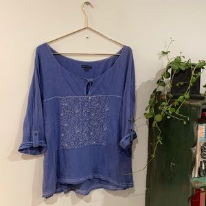american eagle embroidered top